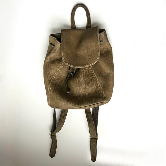 Coach Handbags - Vintage 90s Coach Sonoma backpack bag purse Made in Italy